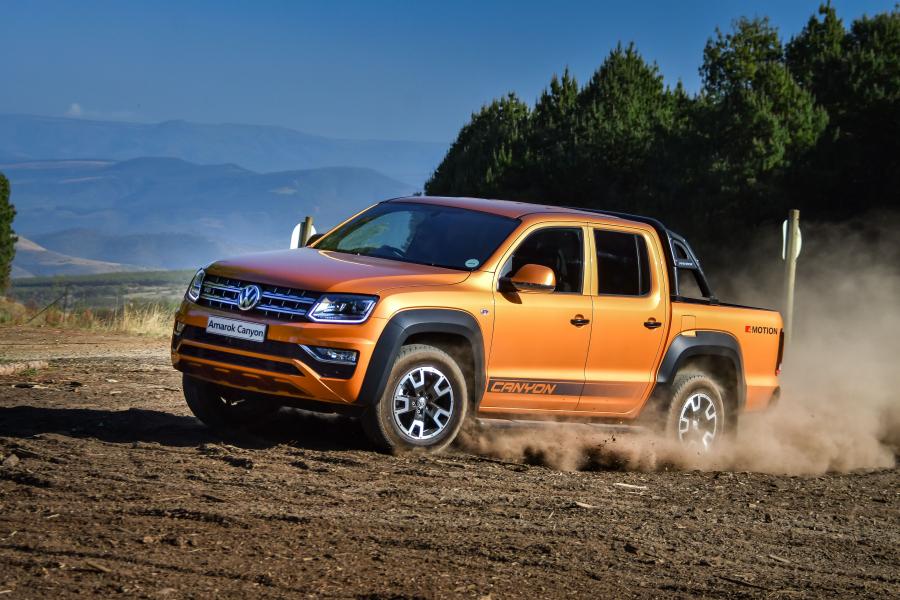 Volkswagen Amarok Double Cab Canyon 2019 года  (ZA) (фото 2 из 40)